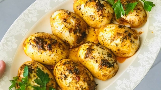 Kolay Kahvaltılık: Yumurta Kapama