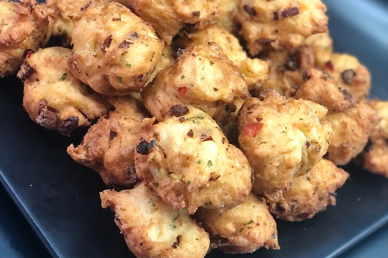 İçi Dopdolu: Lokmalık Pişi Topları