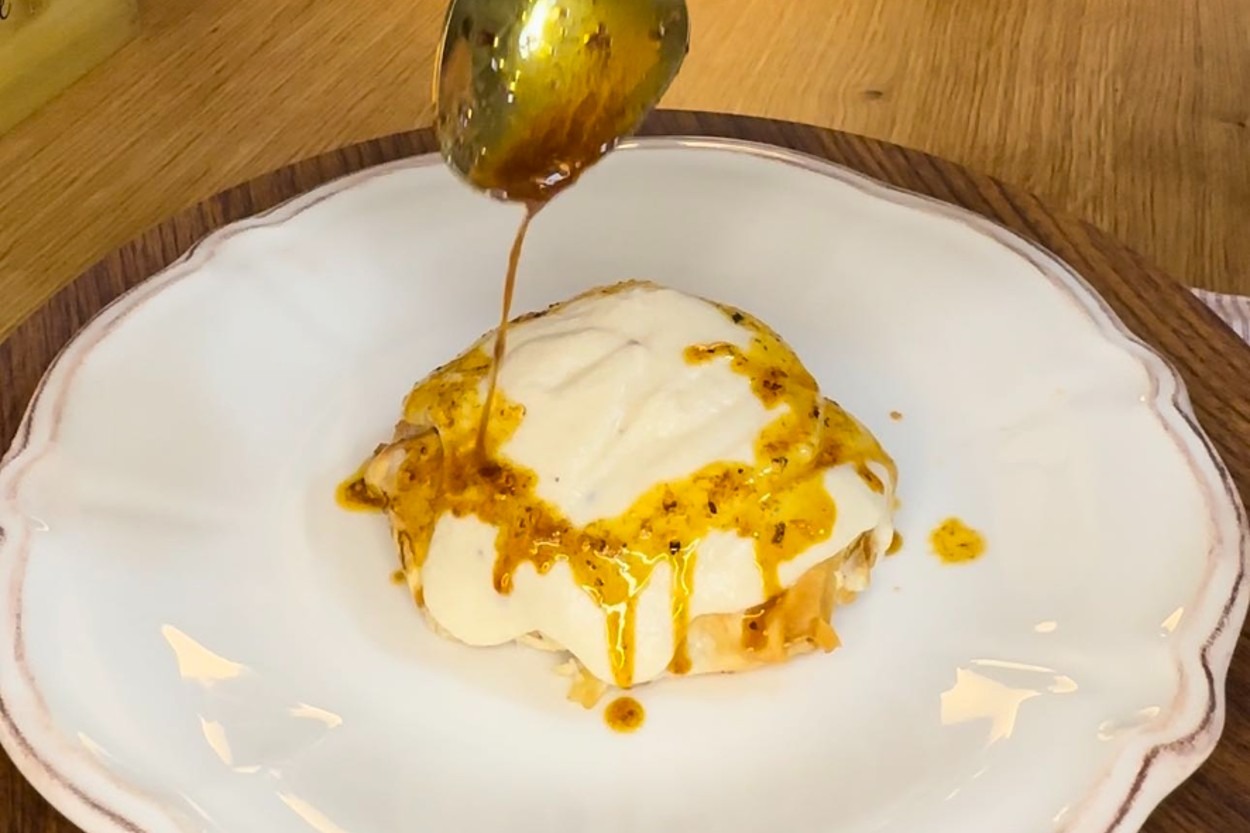 Böylesi Çok Daha Lezzetli: Paça Soslu Tavuklu Börek