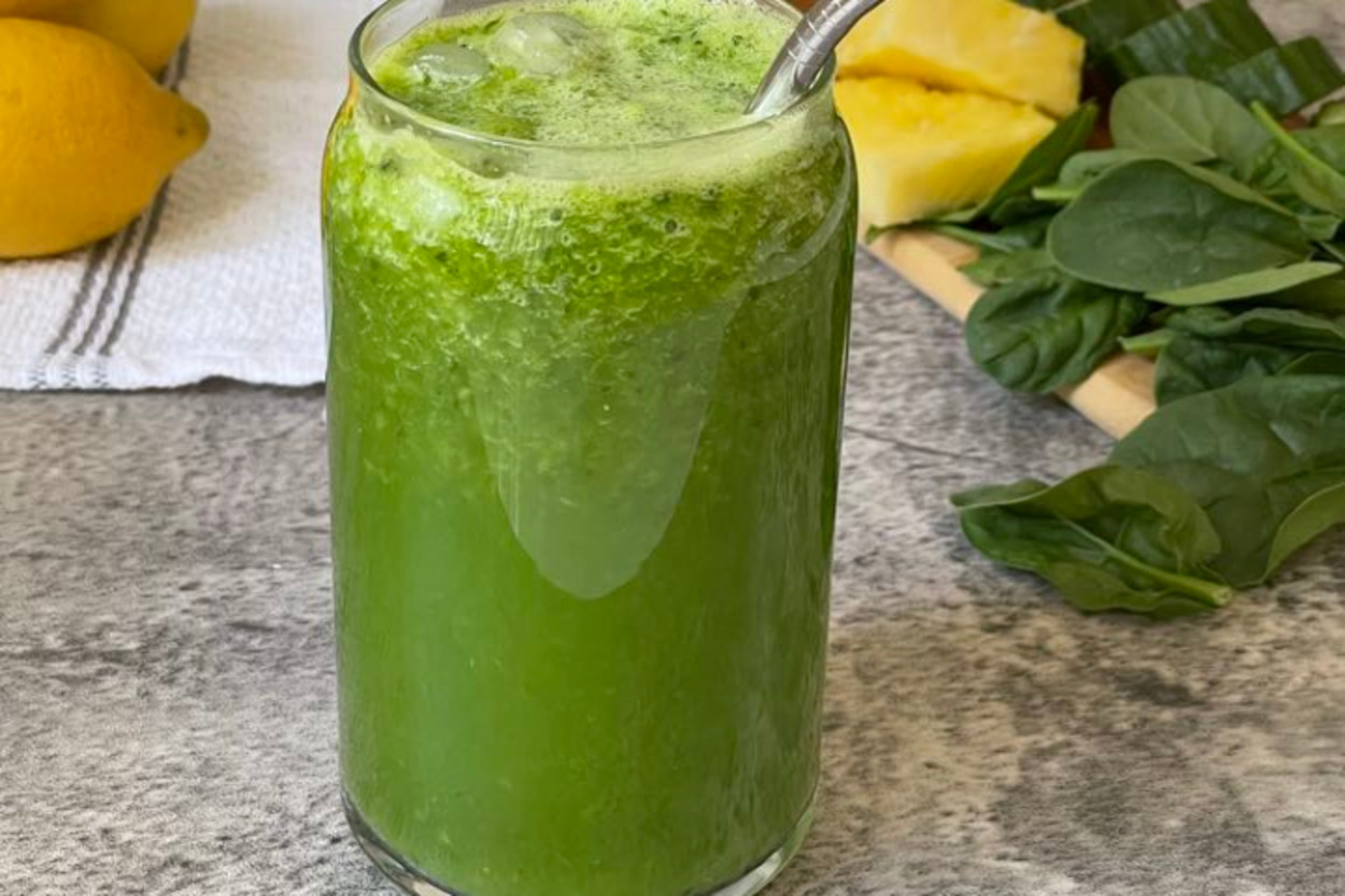 Haftada İki Kez: Ödem Atıcı Yeşil Detoks Suyu