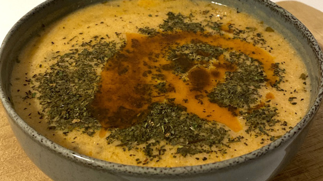 Kıvamı Yerinde: Salçalı Yoğurt Çorbası