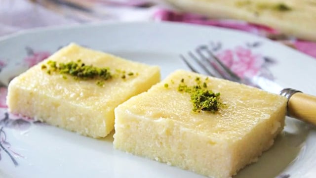 9 Kaşık Ölçüsüyle: Pratik İrmik Tatlısı