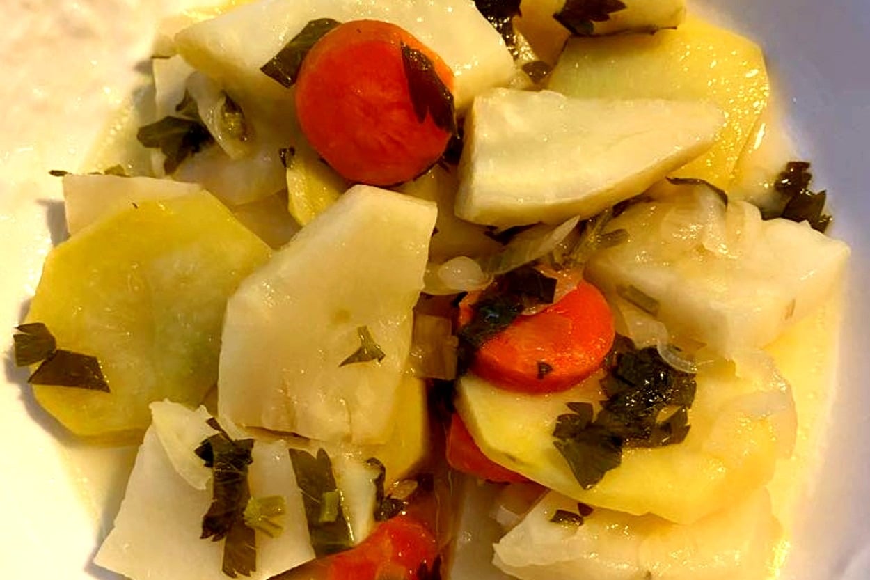 Vitamin Dolu: Zeytinyağlı Kereviz