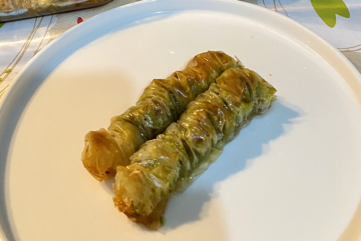 Şık Sunumlu: Büzme Baklava
