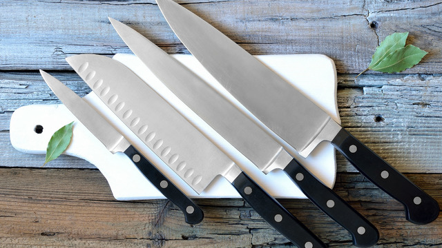 Yemek Yapılan Her Evde Mutlaka Bulunması Gereken 7 Bıçak