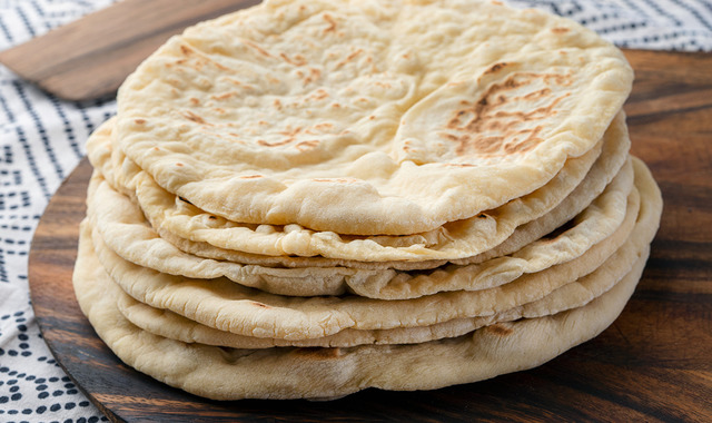 Sadece 4 Malzemeli: Malatya Ekşili Ekmek