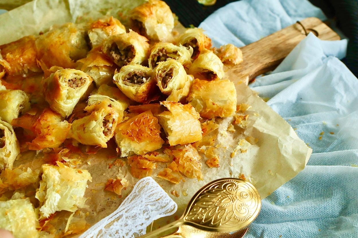 Kıymalı Patatesli: Baklavalık Yufkadan Börek