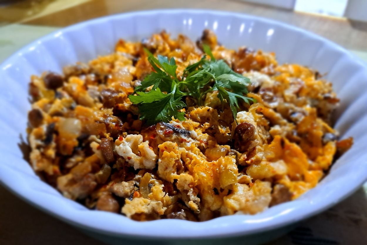 Çok Doyurucu: Mantarlı Yumurta