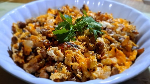 Çok Doyurucu: Mantarlı Yumurta