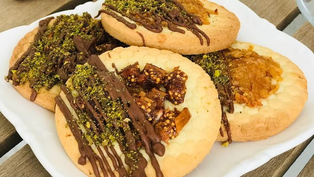 Elmalı İncirli İçiyle: Kıyır Kurabiye