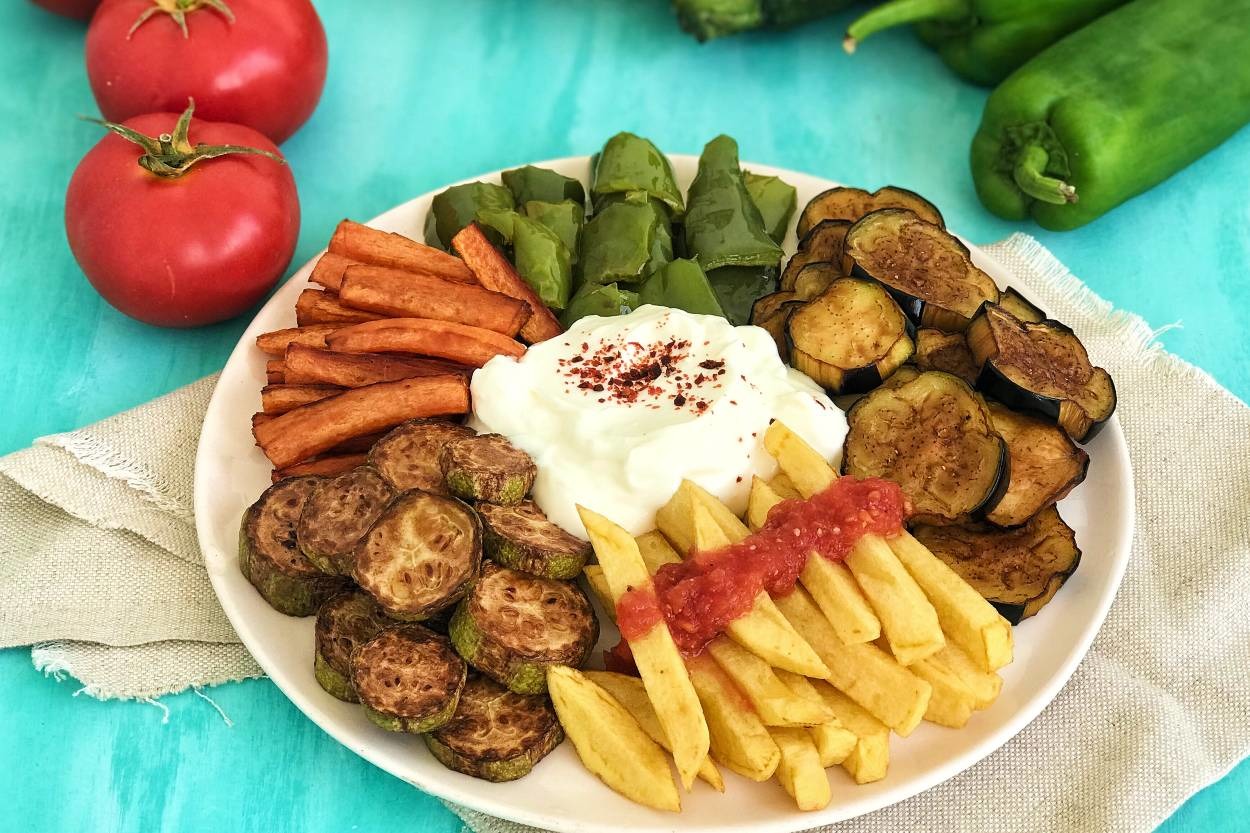 Yağ Çekmeden Pişsin: Sebze Kızartması