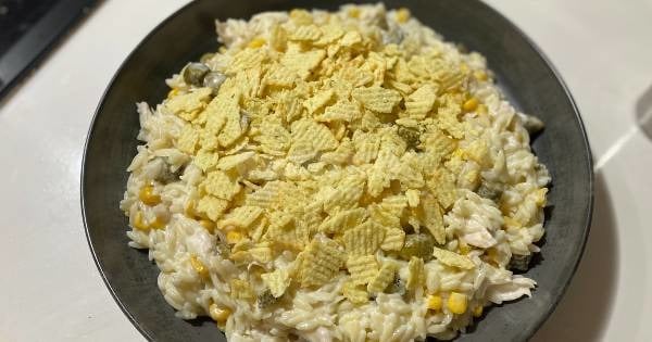tavuklu-cipsli-salata4