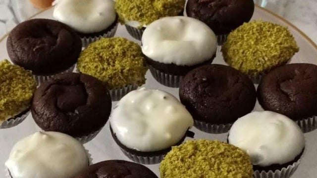 Brownie'ye Benzer: Mini Bombom
