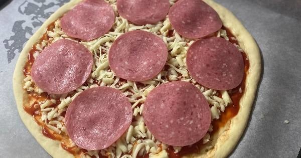 pepperoni-pizza-7