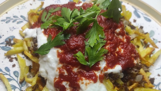 Etlisine Rakip: Kıymalı Çökertme Kebabı