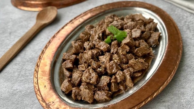 O Kadar Yumuşacık ki: Güveçte Et Kavurma