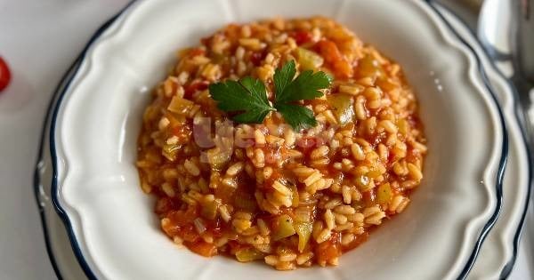 domatesli-pirinc-yemegi5