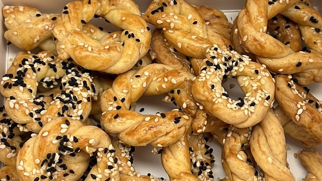 Kutu Kutu Yenir: Tam Ölçülü Kandil Simidi