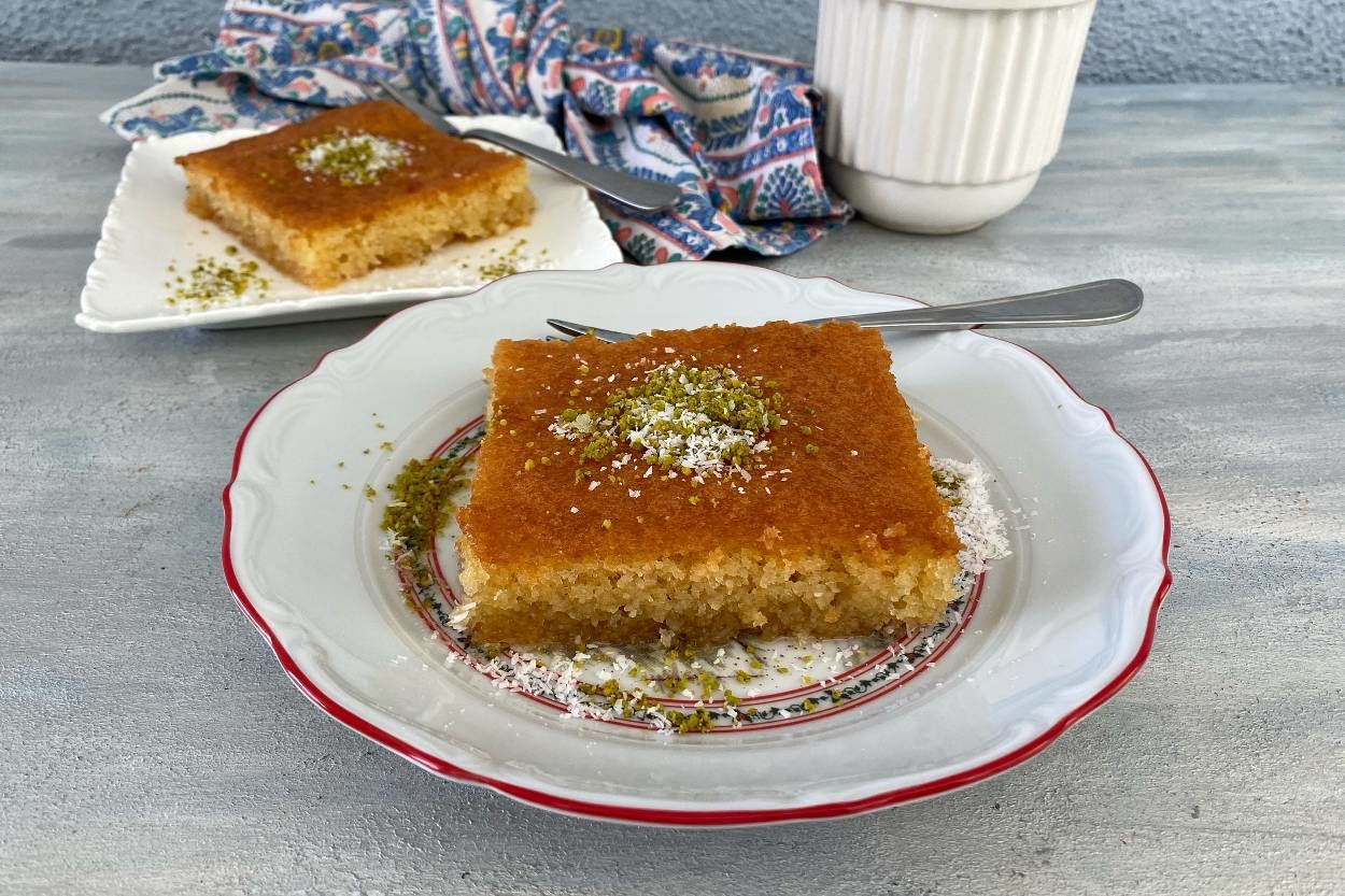 Revaniye Rakip: Hindistan Cevizli Tatlı