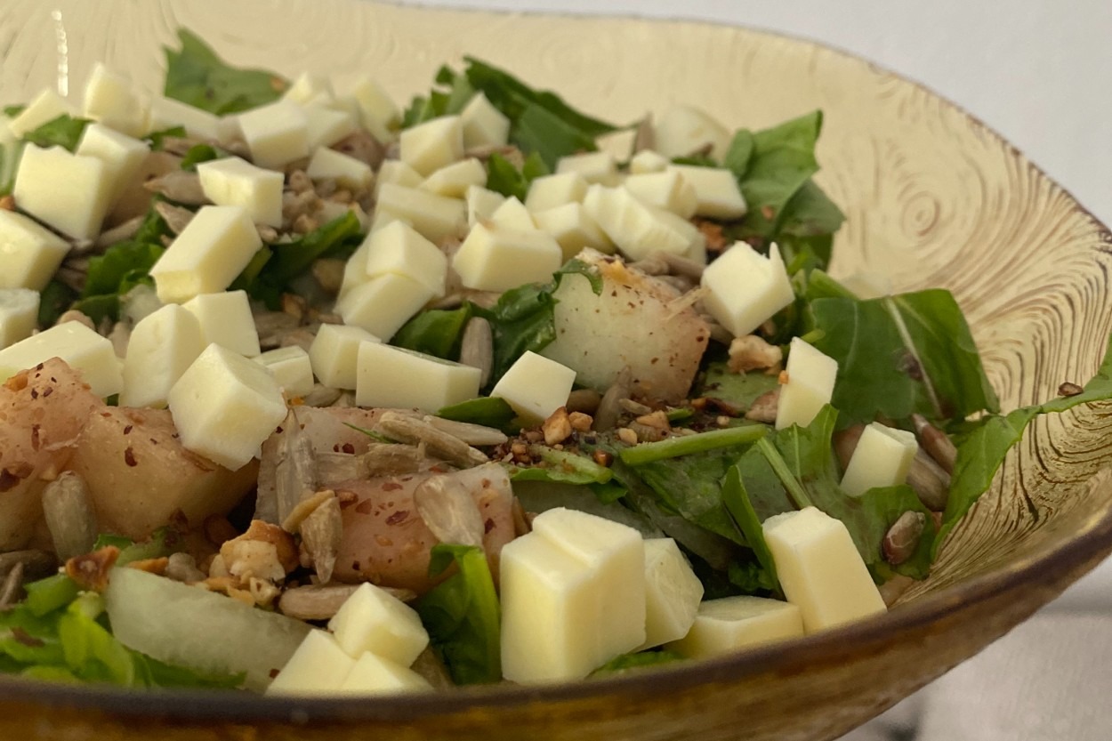 Şaşırtan Uyum: Kavunlu Roka Salatası
