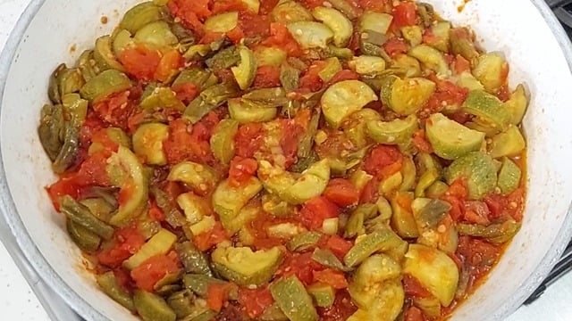 Ekmek Banmalık: Kahvaltılık Kabak Biber Kızartması