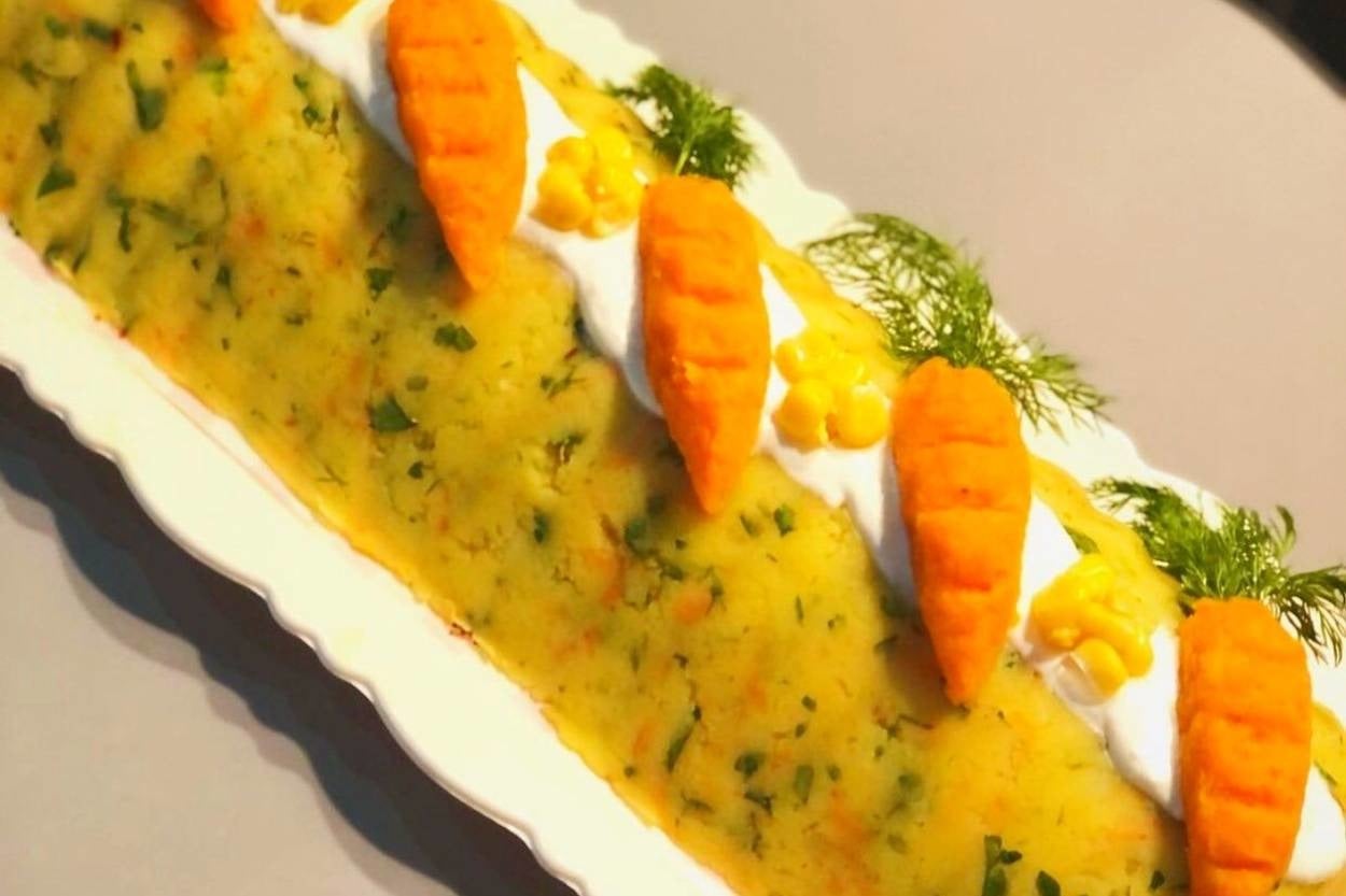 Herkesin Beğeneceği: Havuçlu Patates Salatası