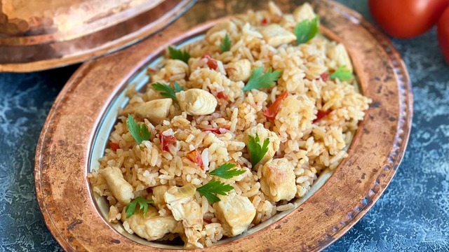 Tek Tavada: Tavuklu Şark Pilavı