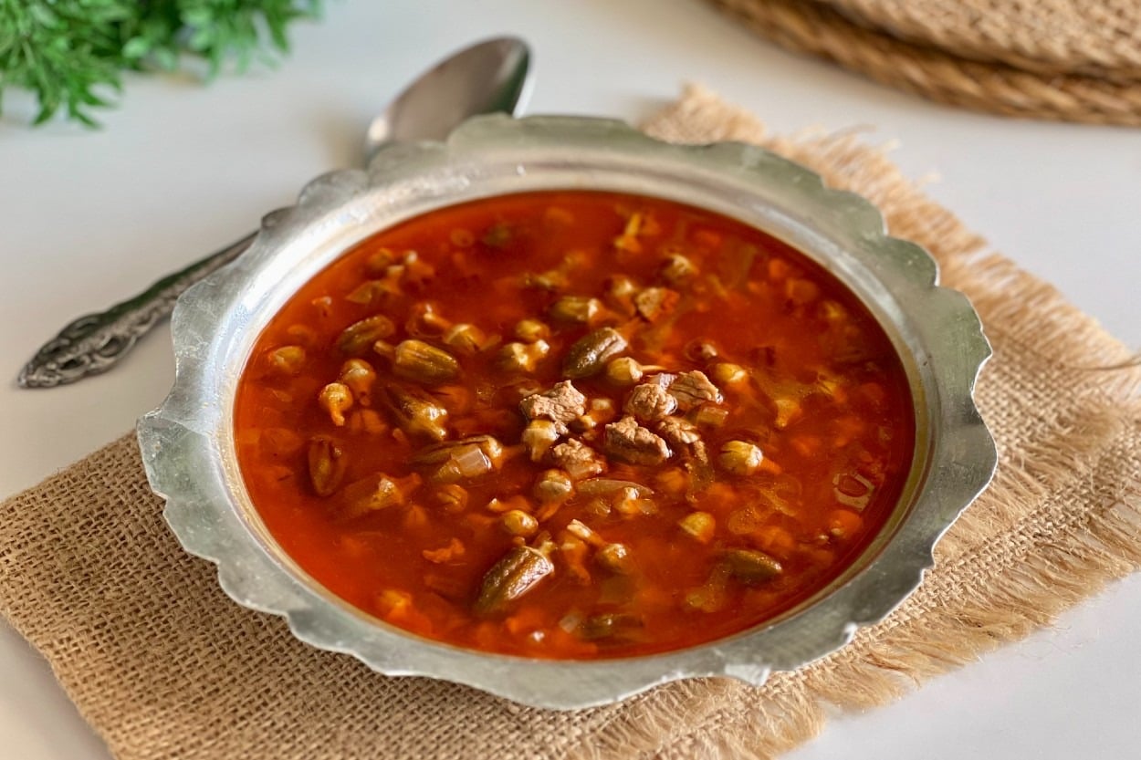 Ayşe'nin Tarifi: Bamya Çorbası