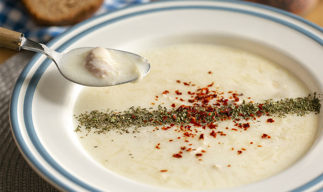 Kıvamı Mükemmel: Terbiyeli Tavuk Çorbası