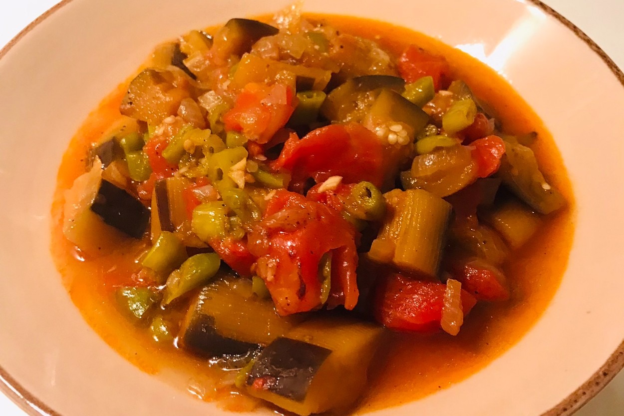 Şimdi Daha Lezzetli: Patlıcanlı Menemen