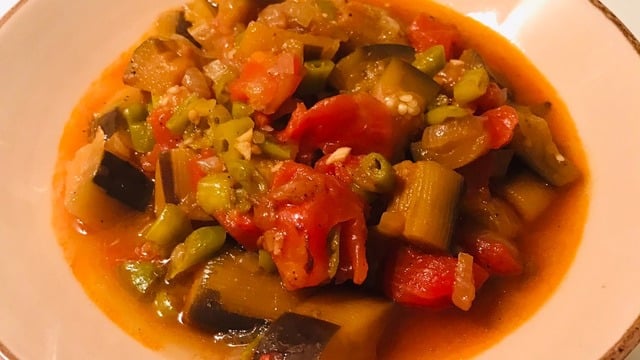 Şimdi Daha Lezzetli: Patlıcanlı Menemen