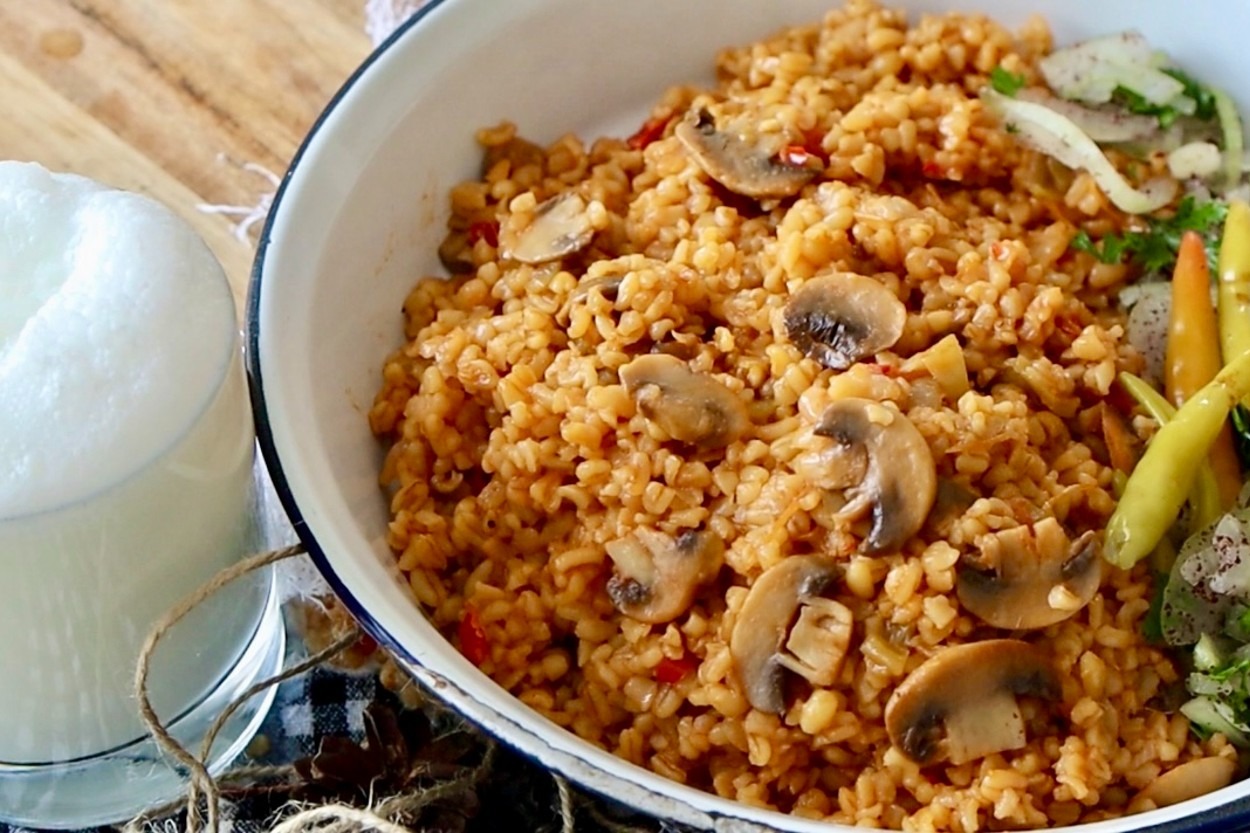 Şimdi Daha Lezzetli: Mantarlı Bulgur Pilavı