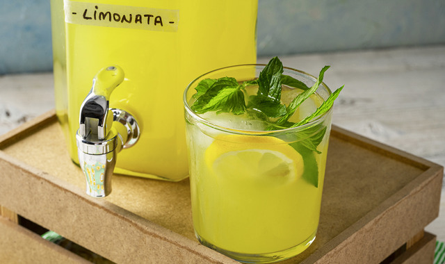 Ev Yapımı: Orijinal Limonata