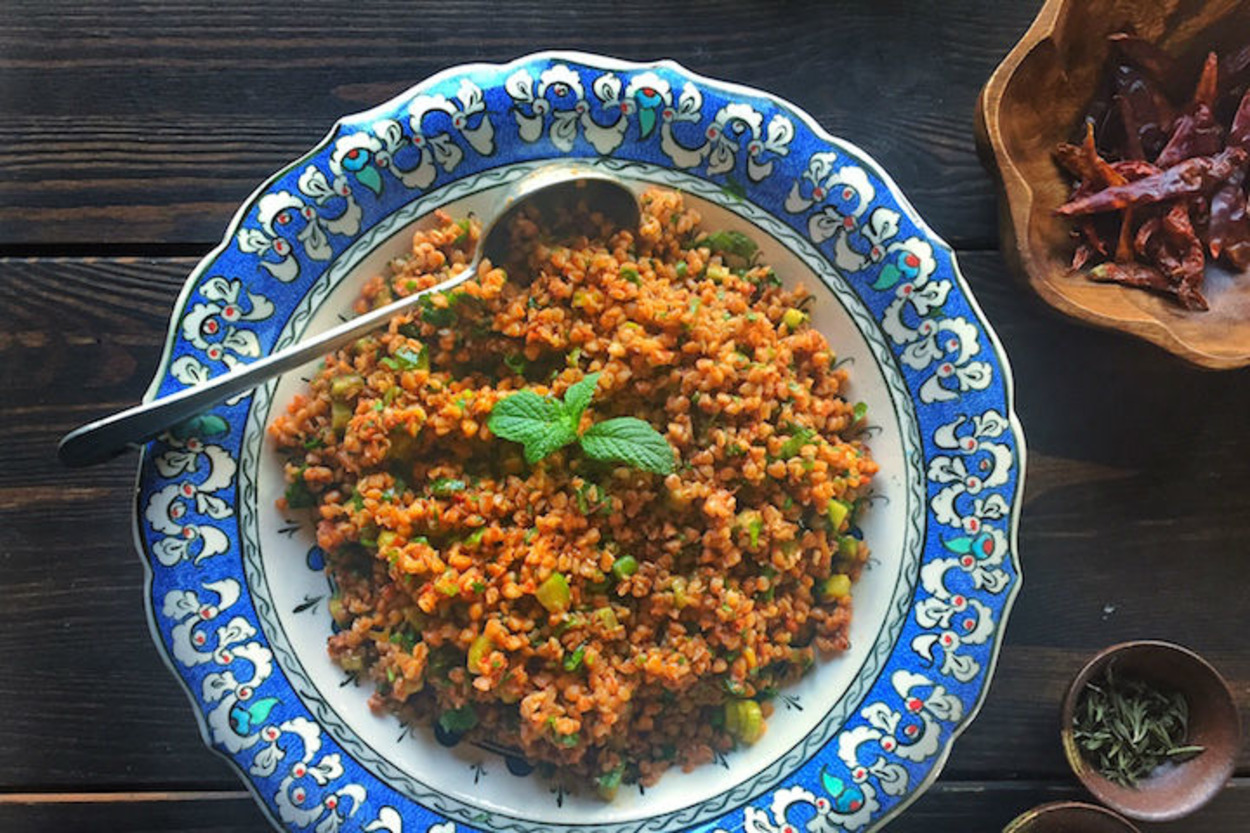 Gluteni Yok: Karabuğdaylı Kısır