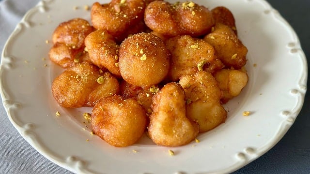 Sırrı Şerbetinde: Zingil Tatlısı