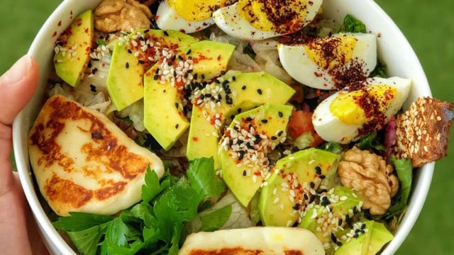 Kahvaltılara Farklılık Gelsin: Avokadolu Kahvaltı Salatası