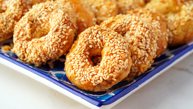 Kıyır Kıyır: Tuzlu Simit