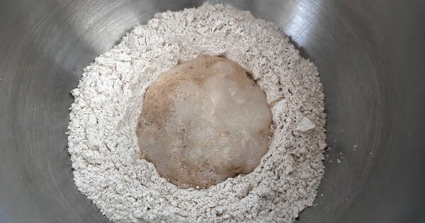 karabugday-ekmegi-1