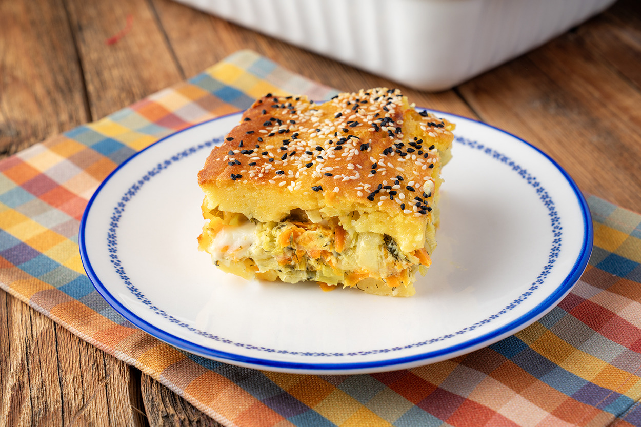 Dışı Kıtır, İçi Yumuşak: Pırasalı Kekimsi Börek