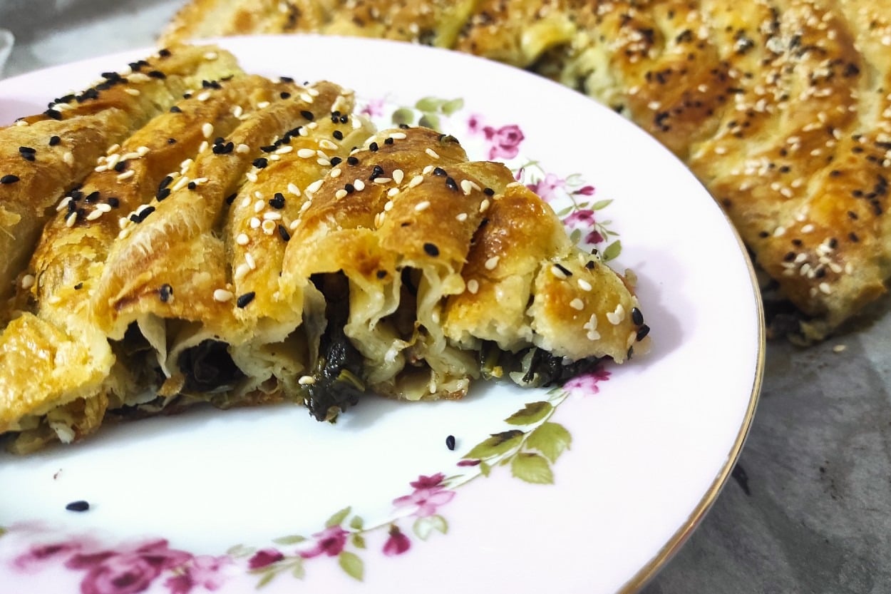 Kıyması da Var: Ispanaklı Rulo Börek