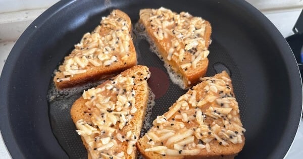 borek-tadinda-ekmek-kizartmasi-4