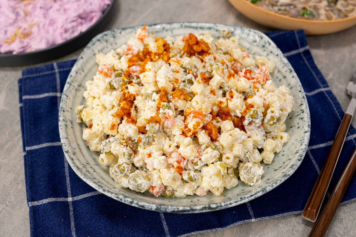 20 Dakikada Hazır: Makarnalı Rus Salatası