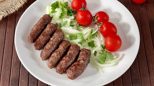 Damak Çatlatır: Parmak Köfte