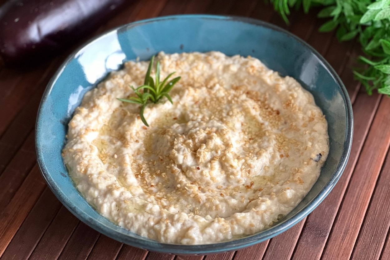 Her Öğüne Lezzet Katar: Tahinli Patlıcan Salatası