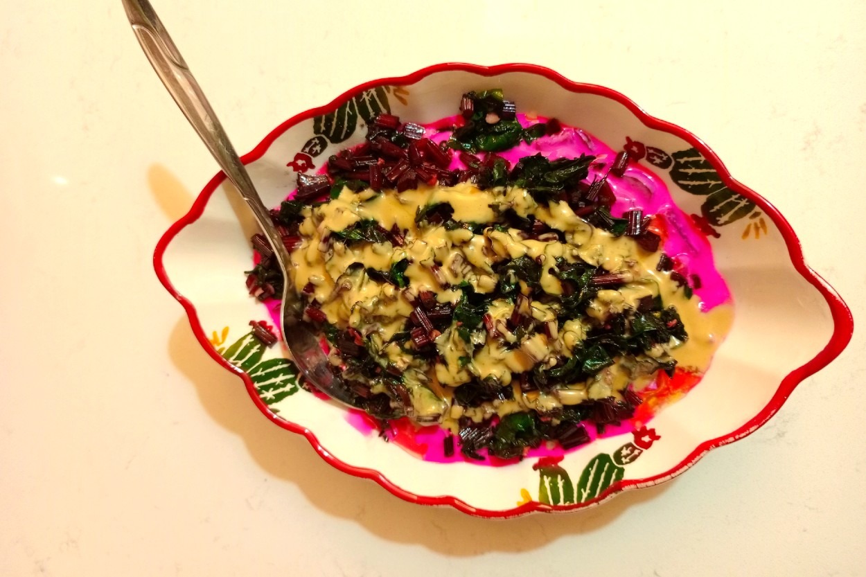 Cevizle Güzel: Tahinli Pancar Salatası 