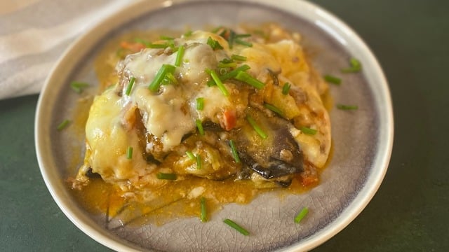 Beşamel Soslu: Patlıcan Lazanya