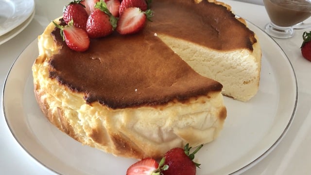 Kıvamı Harika: Ev Yapımı San Sebastian Cheesecake