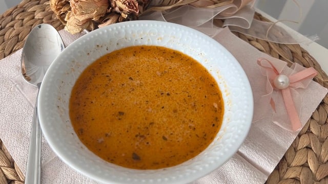 Doyurucu Seçenek: Kıymalı Terbiyeli Çorba 