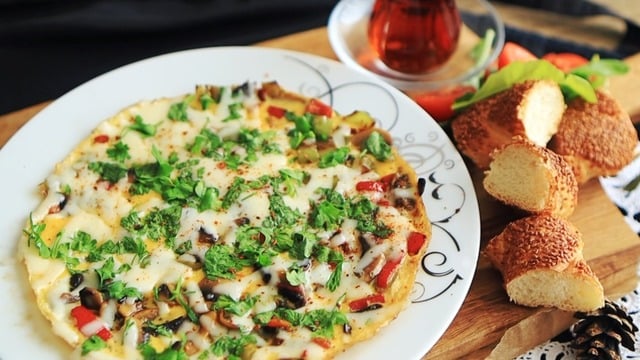 Tok Tutar: Mantarlı Omlet