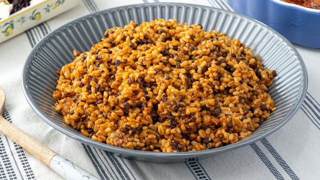 Biber İlavesiyle: Mercimekli Bulgur Pilavı